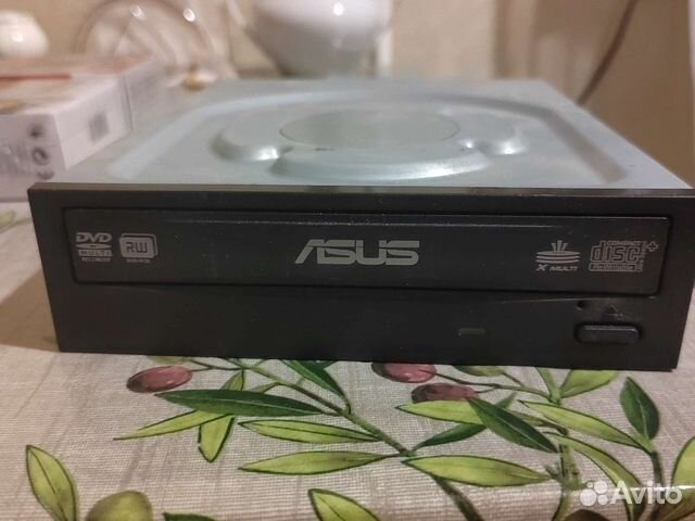 Dvd привод внутренний SATA DRW-24B1ST