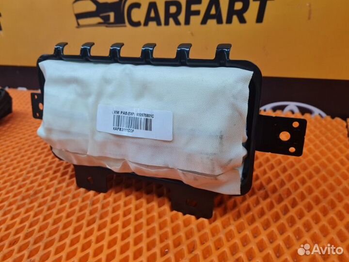 Подушка безопасности Kia Sorento 2 XM D4HB 2 2011