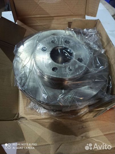 Диск тормозные hyundai solaris1-2 Kia Rio-3-4