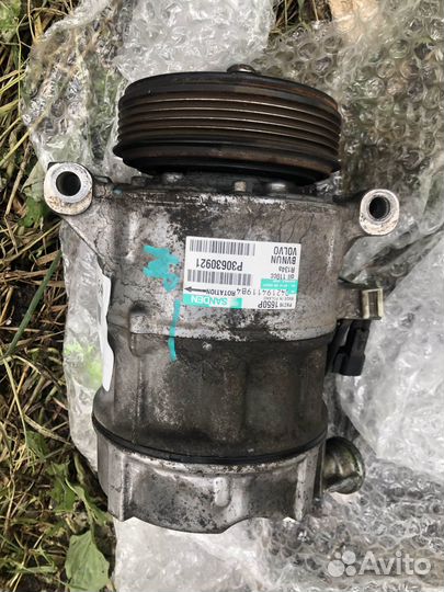 Компрессор кондиционера Volvo XC70 2010 36002585