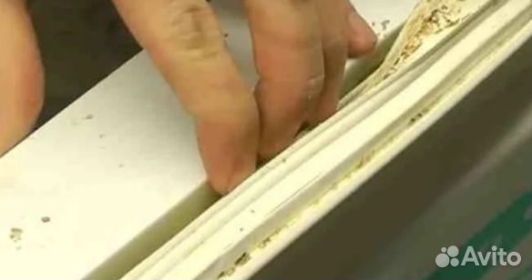 Уплотнитель для холодильника Бирюса 125 klessa