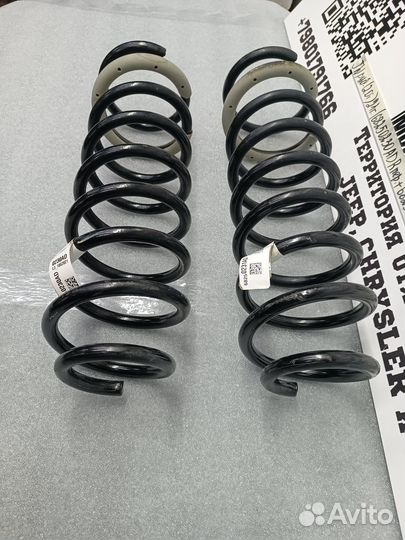 Передние пружины катушки Jeep Wrangler Rubicon
