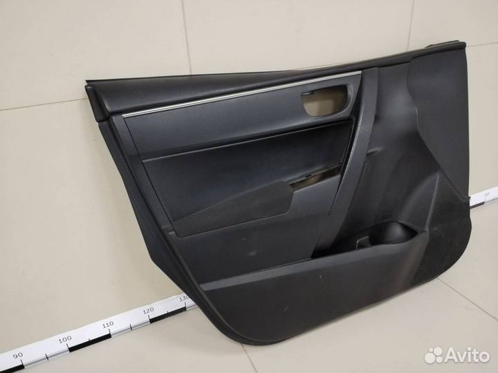 Обшивка двери передней левой Toyota Corolla E180 2