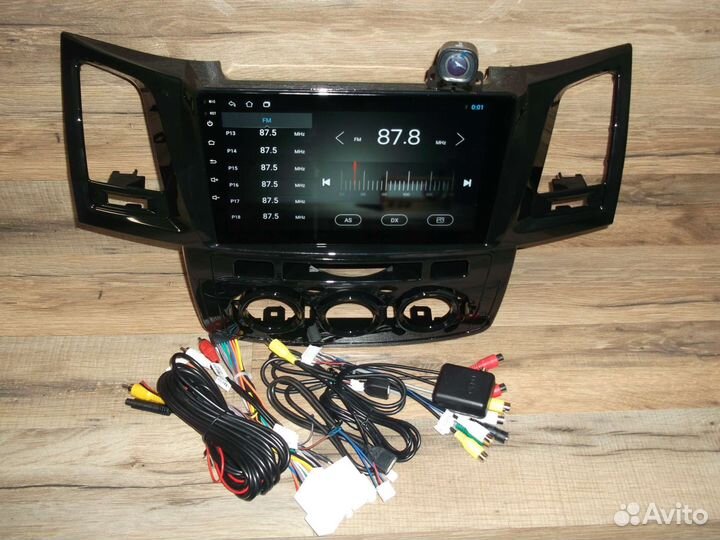 Магнитола Toyota Fortuner Android с камерой