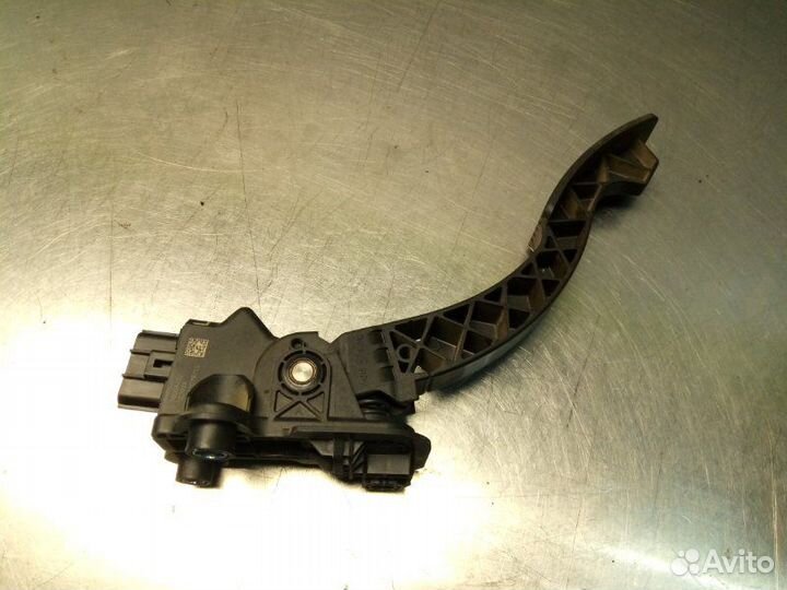 Педаль газа Mitsubishi Outlander Xl CW4W 4B11