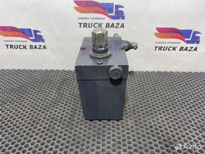 Насос подъема кабины Scania 6-series