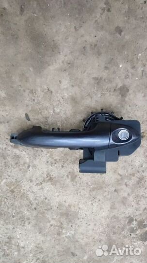 Ручка наружная передняя левая на Kia Ceed 2 JD