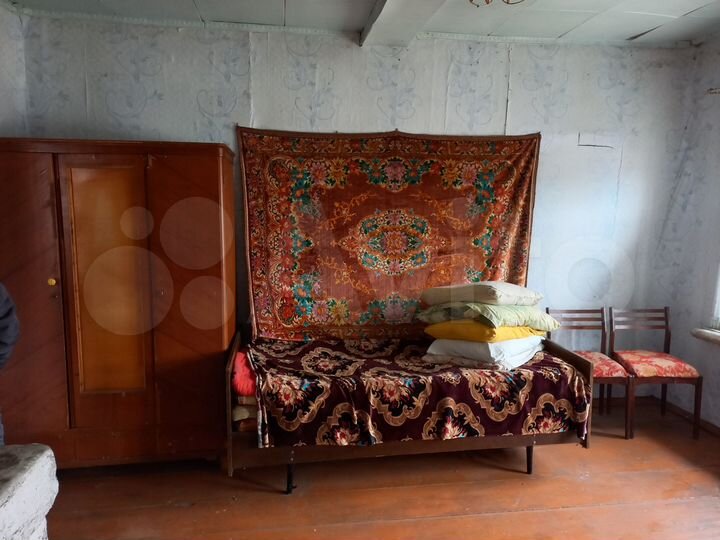 Дом 32,6 м² на участке 50 сот.