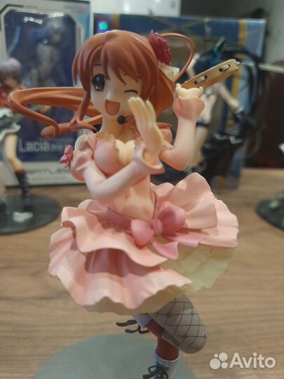 Аниме фигурка