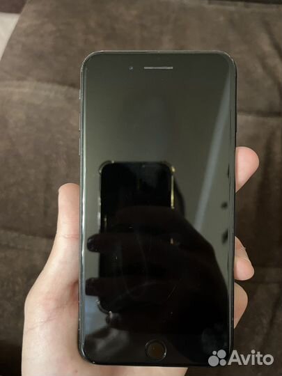 Телефон iPhone 7 plus