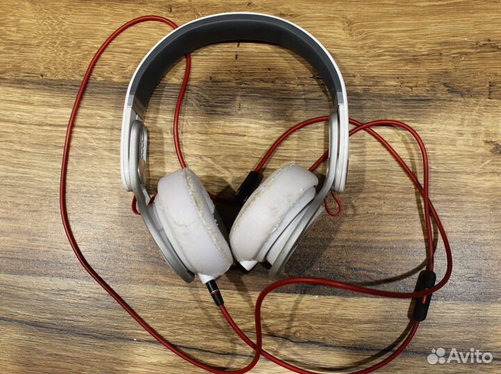 Наушники Monster Beats Mixr белого цвета