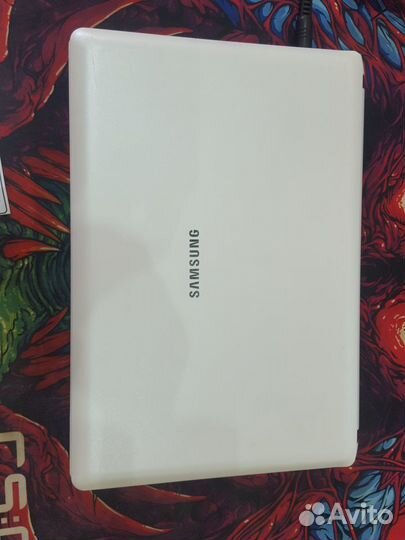 Ноутбук для работы Samsung 10.1 дюймов