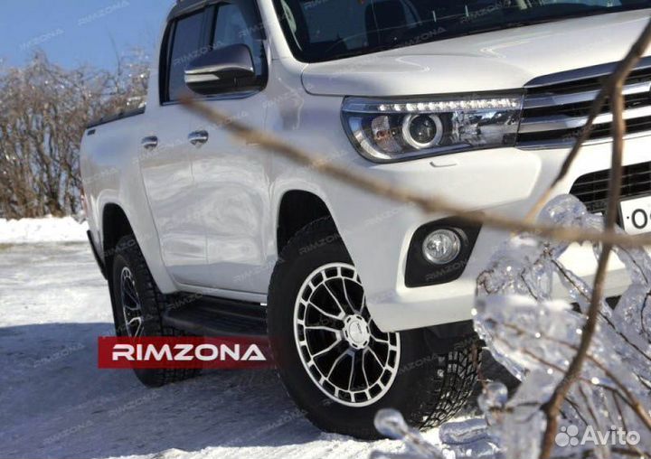 Кованые диски R18 на Toyota Hilux