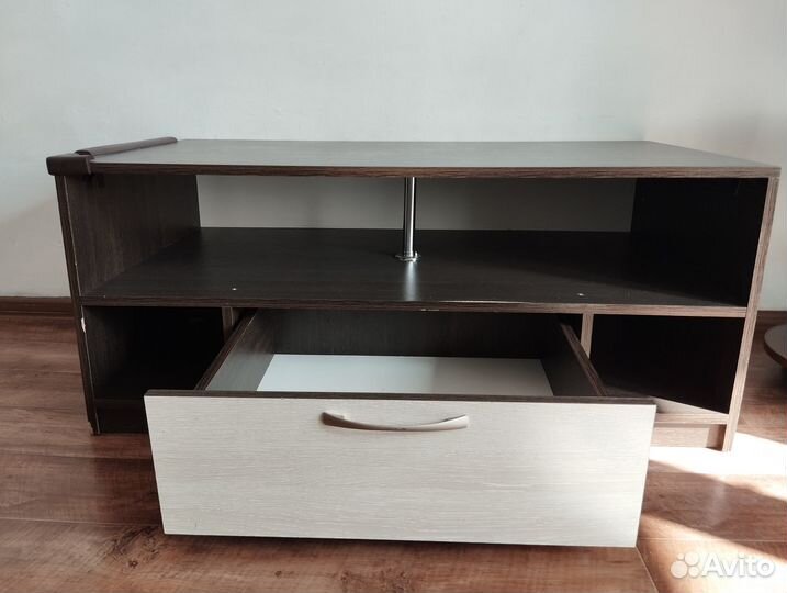 Тумба под Т/В