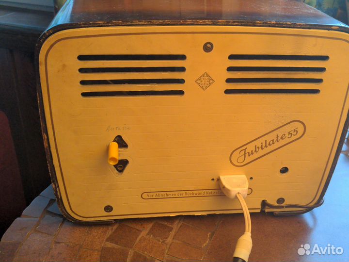 Радиоприемник telefunken