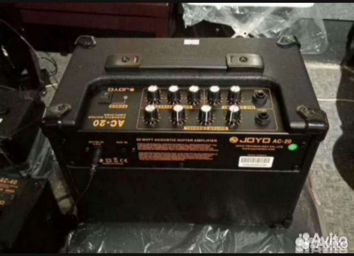 Комбики Joyo 20Вт для электроакустических гитар