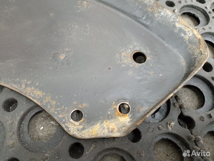 53603501030 Пыльник тормозного диска камаз 5490