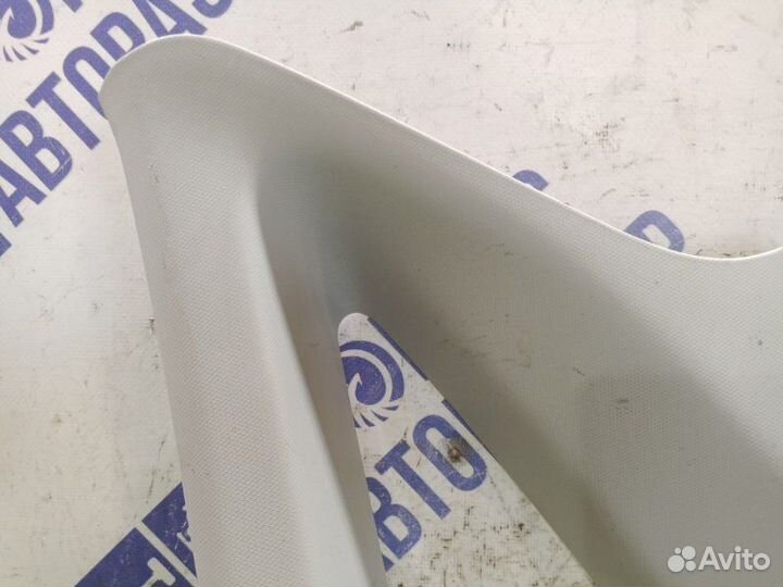 Обшивка стойки задняя правая Volkswagen Polo седан