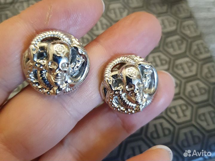 Запонки Phillip Plein череп