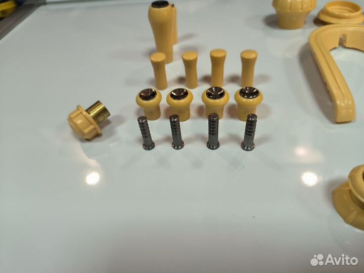 Набор ручки и кнопки салона Газ 21