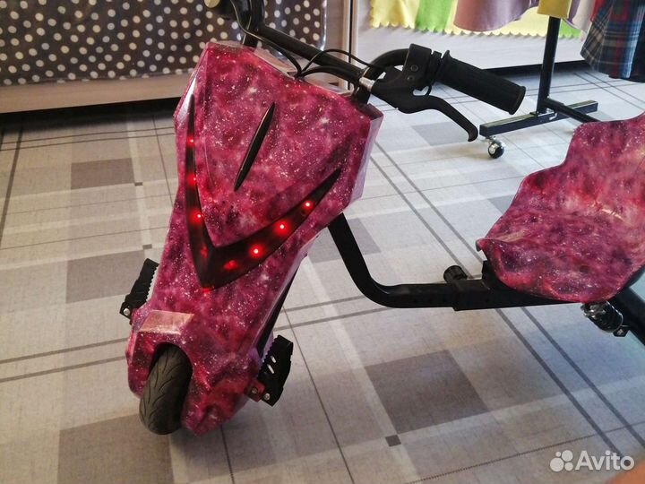 Продам детский электрический дрифт трак