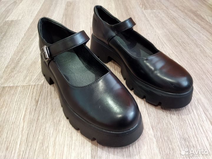 Туфли женские 39 размер