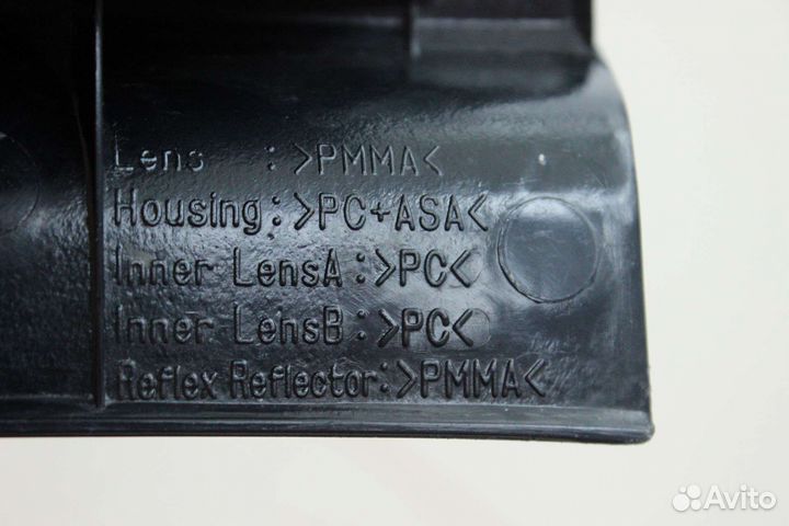 Фонарь задний для Toyota corolla 2005 года