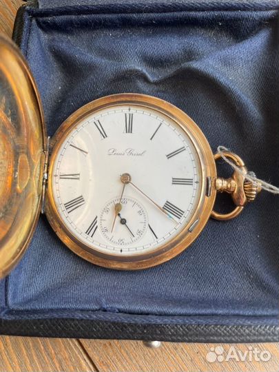 Золотые карманные часы