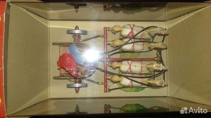 Римская квадрига Elastolin