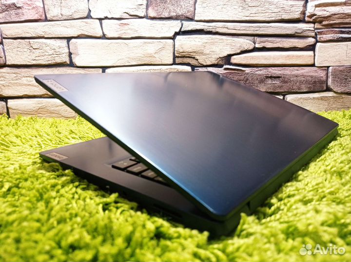 Свежий 2021г ультрабук Lenovo Core i3 NVMe iPS