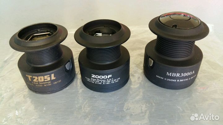 Шпули для безинерционных катушек новые