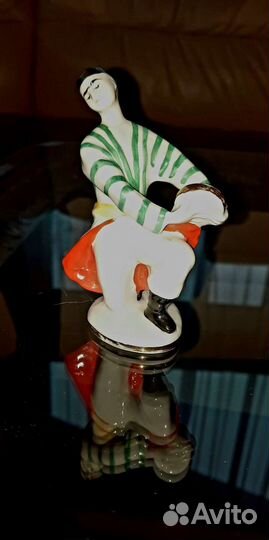 Фарфоровые статуэтки лфз