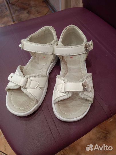 Босоножки для девочки