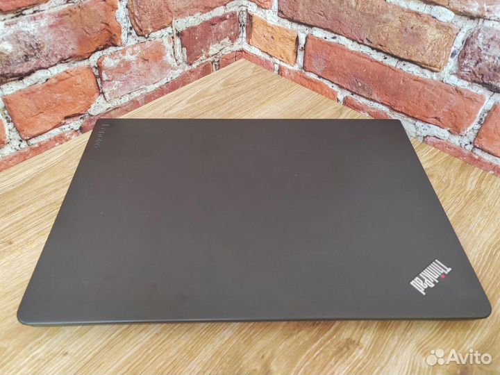 Ноутбук Lenovo с 13 дюймовым экраном, oзу 16 гб