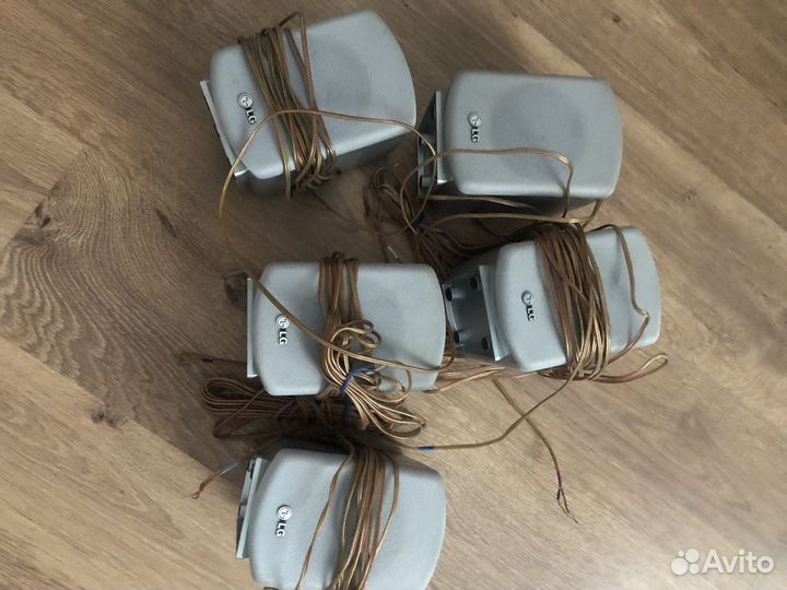 Сабвуфер и колонки,дивиди плеер