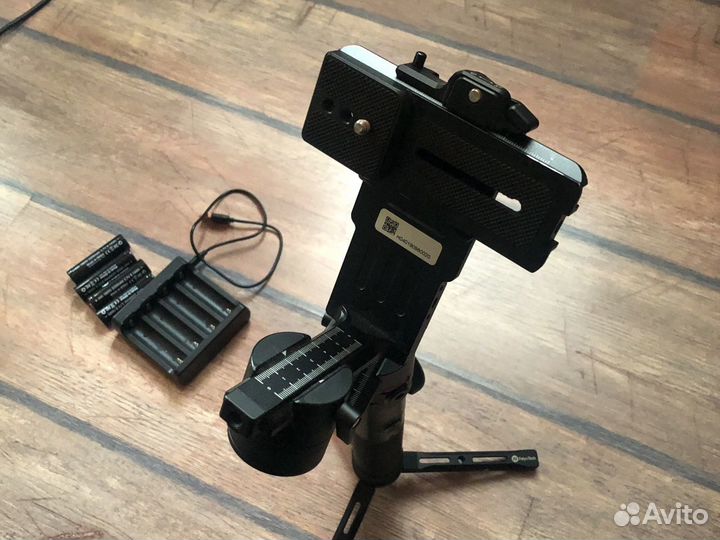 Трехосевой стабилизатор feiyutech ak2000