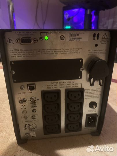 Ибп apc SMART ups 1000