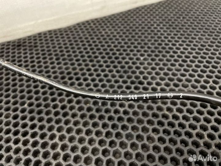 Кулак задний правый Mercedes-Benz E-Class W212