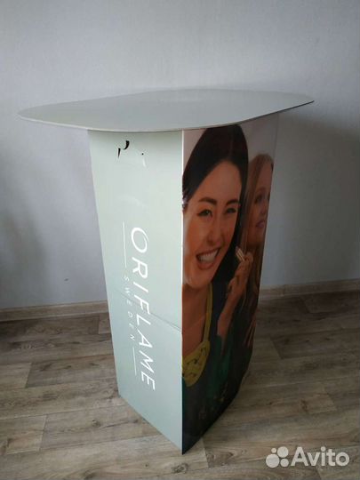 Стойка, стол, тумба, подставка Орифлэйм