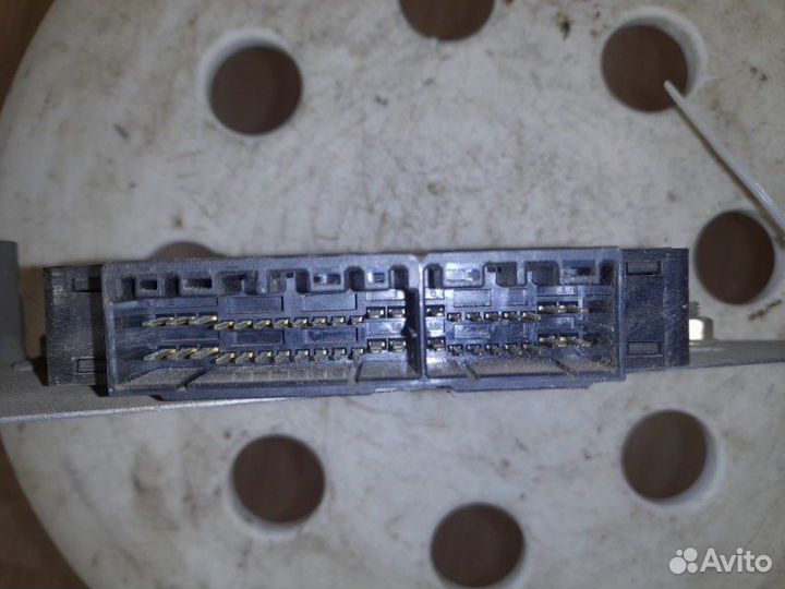 Блок управления абс Mitsubishi Lancer 8 1995-2000