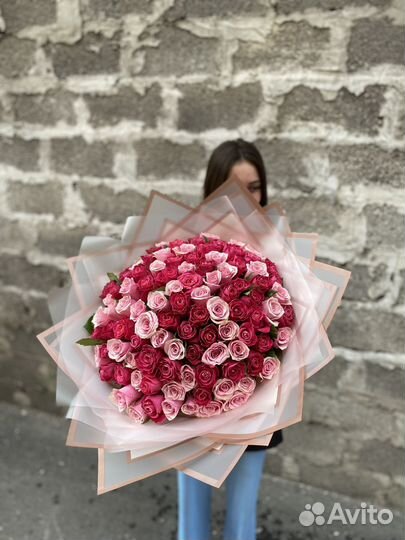 Шикарные букеты из стойкой розы кении 40 см