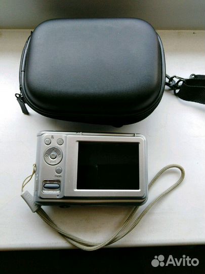 Цифровой фотоапорат Самсунг