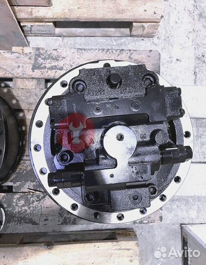 Бортовой редуктор Doosan 401-00439C