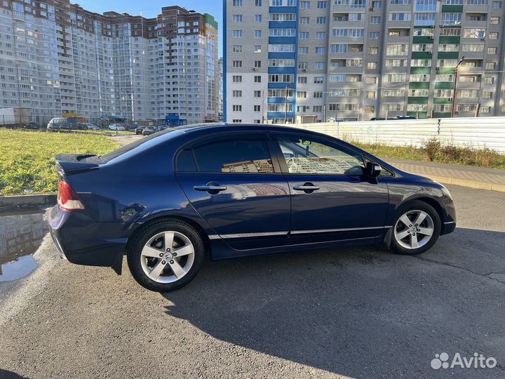 Honda Civic 1.8 AT, 2007, 296 685 км