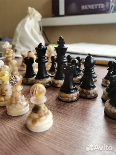 Шахматные фигуры ручной работы