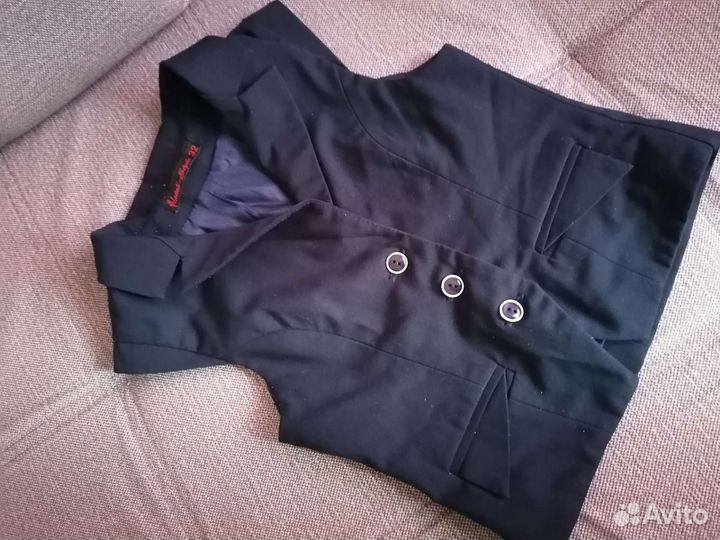 Жалет на девочку