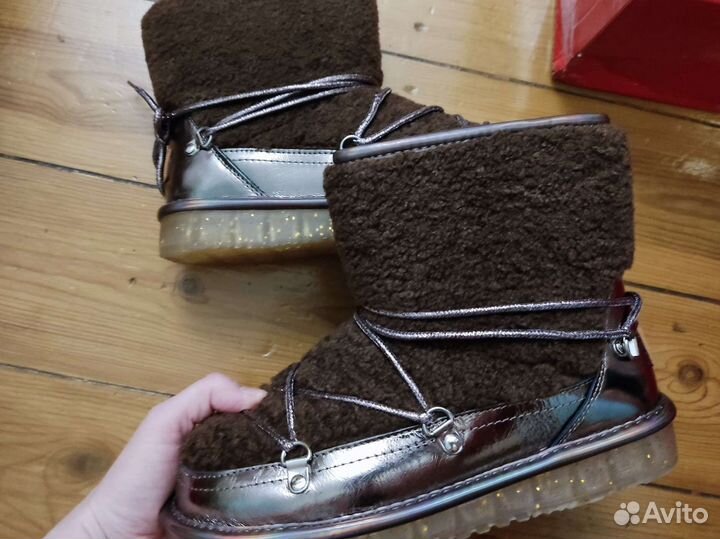 Новая зимняя обувь ботинки угги женские зима