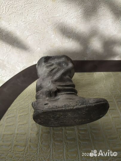 Продам Сапог Бродень Касли чугун СССР карандашница