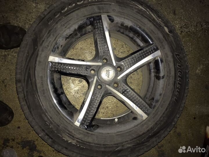 Колеса 215/65/16