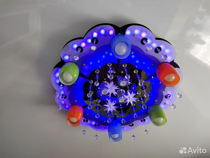 Люстра потолочная светодиодная с пультом